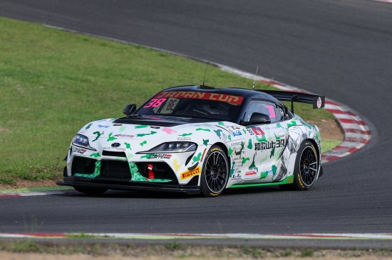 WAKAYAMA TOYOTA with HOJUST RACING